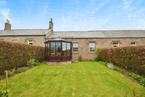 Rear exterior- click for photo gallery